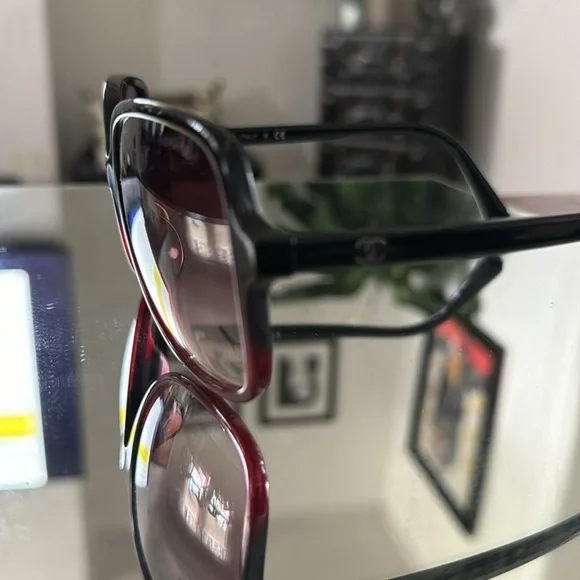 Authentic!!! Authentic Chanel Sunglasses - Picture 4 of 5
